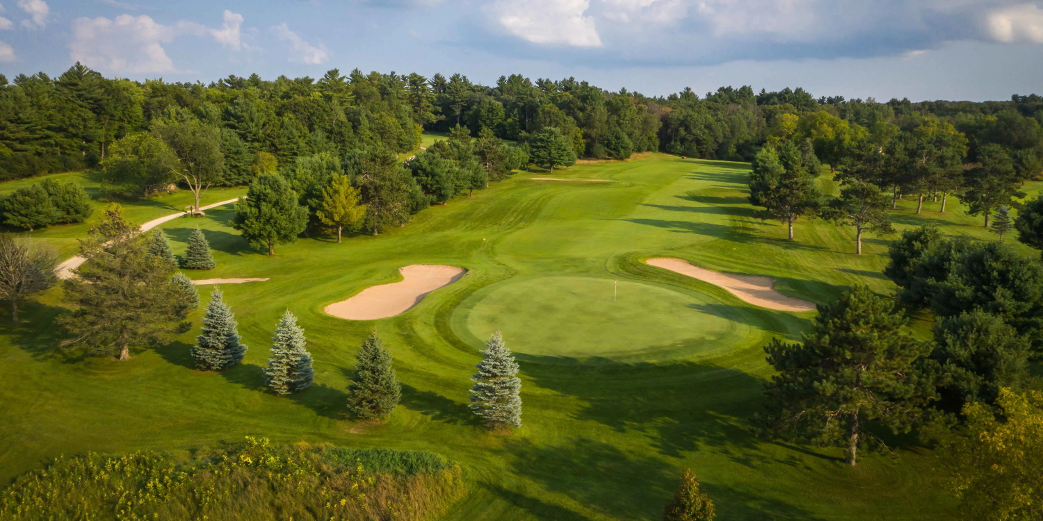 Glacier Wood Golf Club of Iola